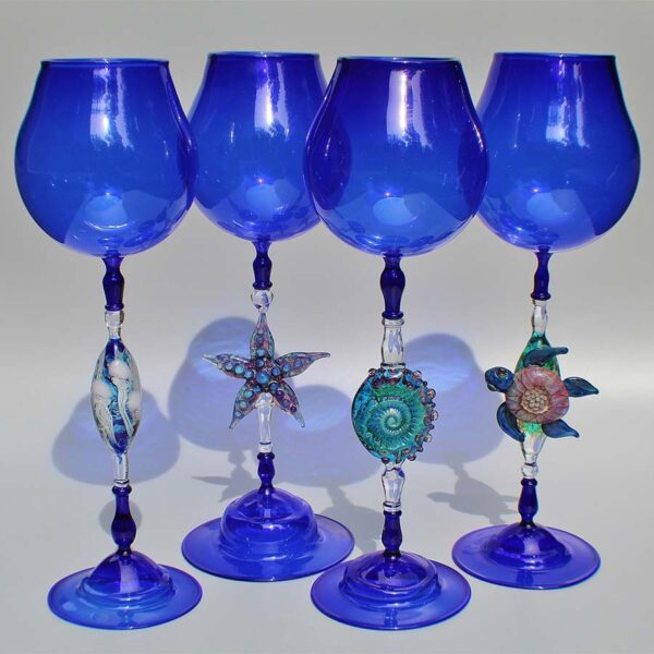 Flame Worked Goblets: Exquisite Vessels and Vases with Leah Nietz September 22-26, 2025